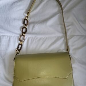 Chic Olive Green Shoulder Bag with Chain Detail